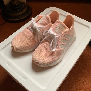 Adidas Swift Run Sneakers